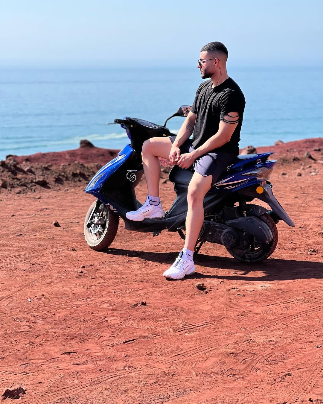 بیوگرافی یاشار عشق ابدی