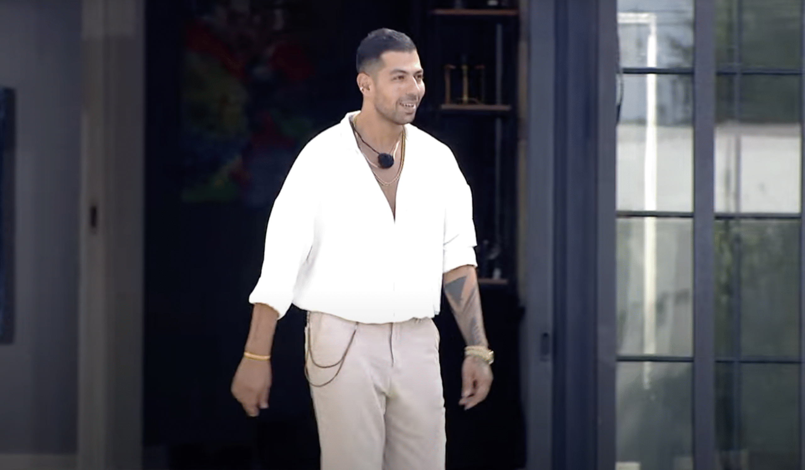 بیوگرافی جاوید عشق ابدی 3 بیوگرافی جاوید عشق ابدی